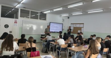 L’alumnat de Batxillerat s’apropa a l’economia social i el cooperativisme